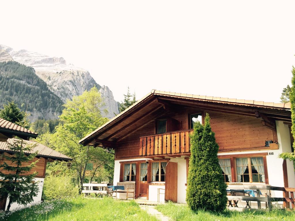 Alpen Chalet Kandersteg Habitación foto