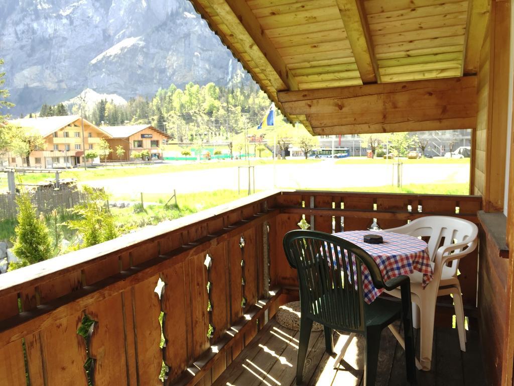 Alpen Chalet Kandersteg Habitación foto